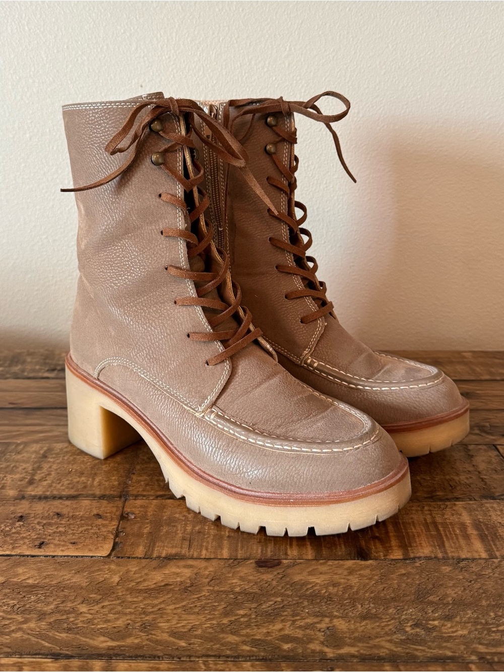 ⭐ 2/$20 Oasis Society Taupe Lace-Up Chunky Heel Boots